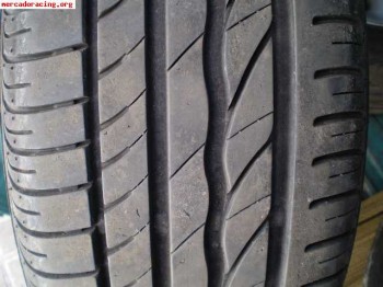 Vendo 5 llantas para ford con neumaticos