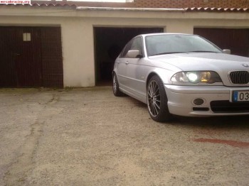 Cambio o vendo 330d paqtm 2001 en muy buen estado