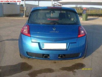 Megane sport 225 cv. 8.600 €