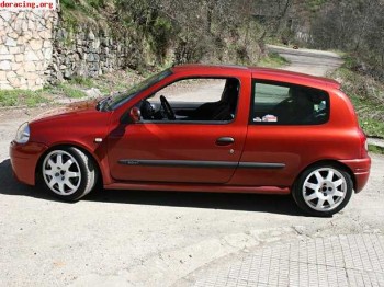 Renault clio sport