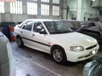 Se vende ford escort 1.8td