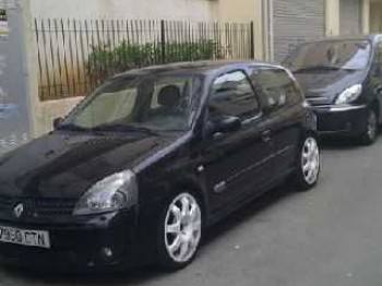 Vendo clio sport año 04 
