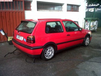 Se vende golf serie 3 1.8