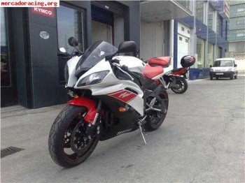 Yamaha r6r 2010 7300€