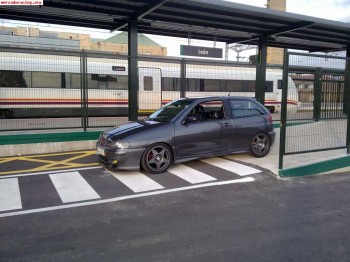 Se vende o se cambia seat ibiza tdi 110