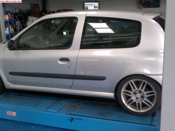 Se vende  clio sport fase 1 año 2000 impecable
