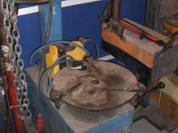 Desmontadora de ruedas y equilibradora