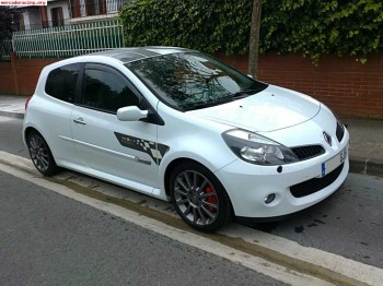Clio sport f1 team, buen estado 17500€
