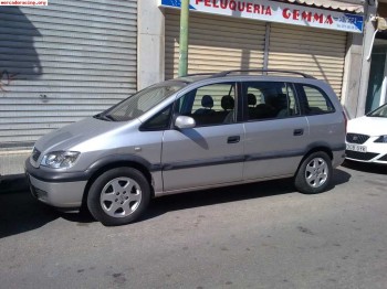 Se vende opel zafira 1.8 16v elegance del año 2001