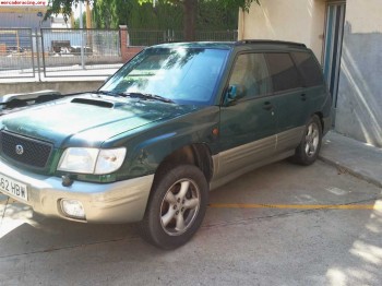 Vendo subaru forester turbo 177cv con motor roto 1500€