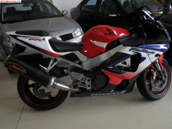 Honda cbr 900 rr