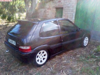 Saxo vts 8v color negro, mas recambios