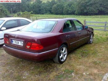 Mercedes e-320 220cv 3000€