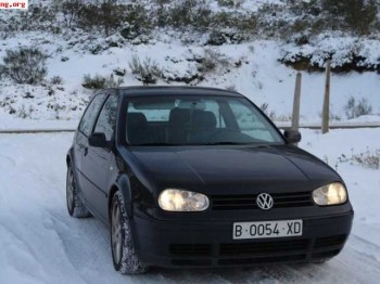 Se vende golf 4 motion v6