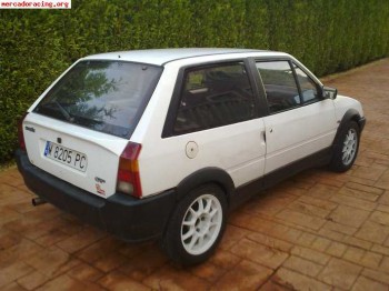 Vendo ax gt 1.4i año 94 color blanco 