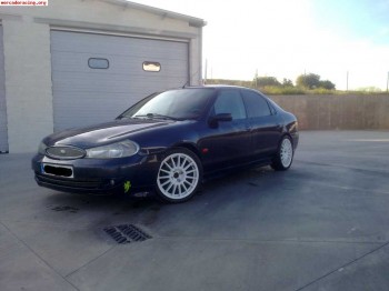 Ford mondeo rs 2.5 v6 170cv      3500€