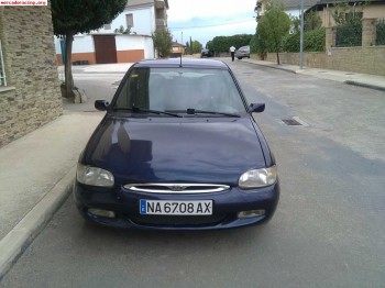 Ford escort 16v 500 €