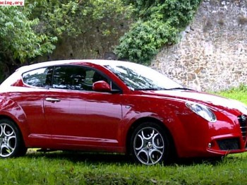 Alfa mito 155cv por 10.200€