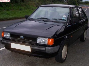 Ford fiesta 3 puertas año 88