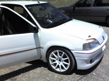 Peugeot 106 rallye 1.3 de calle