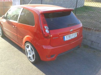 Se vende o cambia fiesta st