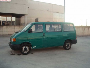 Se vende o se cambia transporter td combi por coche de carre