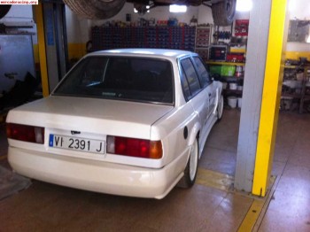 Bmw e30.320 