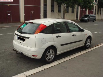 Se vende/cambia focus 1.6 16v 100cv