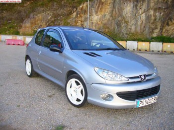Peugeot 206 gt 2.016v -00