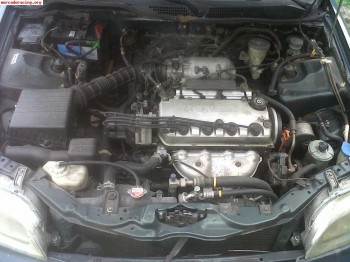 Se vende honda civic 1.5 vtec 115cv