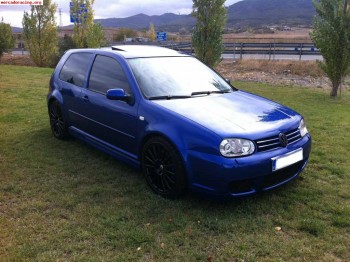 Se vende  golf r32 iv,,,,