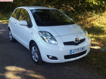 Toyota yaris 1.3vvi ts comfortdrive automatico, admito coche