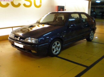 Se vende renault 19 16v