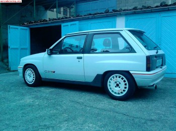 Se vende corsa gsi a f2