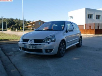 Renault clio sport