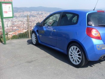 Clio sport f1 team muy nuevo