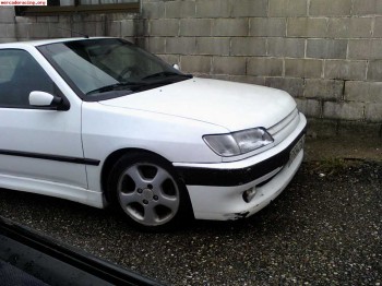 306 xsdt  urge  900 euros 