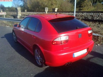 Seat leon fr tdi 4 o ford focus st se vende uno de estos dos