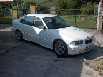 Vendo o cambio por coche y dinero bmw 325i  e 36 por 2500 ne