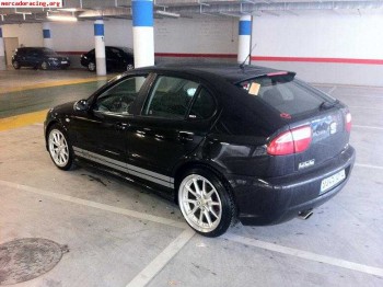 Seat leon 1.8t 180cv año 2005. 9,200€ escucho cambios