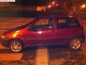 Se vende o se cambia x saxo 16v o 106 gti con averia o peque