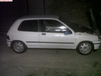 Clio 1.8 16v