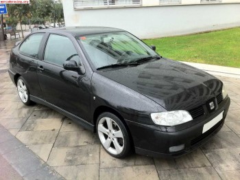 Se vende seat cordoba 1.9 tdi 110cv sport 3p: 2.350€€€