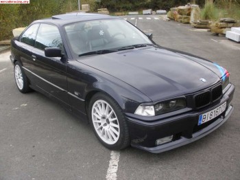 Se vende o se cambia bmw 328i e36