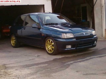 Renault clio williams