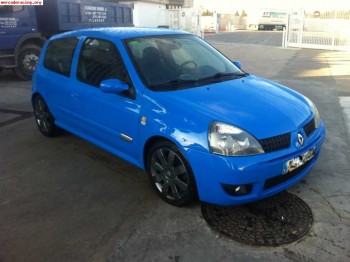 Clio sport azul pitufo como nuevo