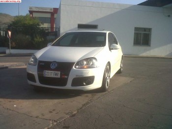 Se vende golf v gti año 2007 ( acepto coche como parte de pa