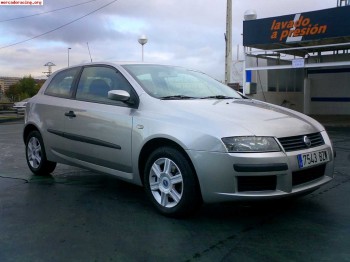 Fiat stilo perfecto estado 3200 euros