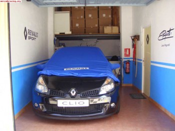 Renault clio sport f1 team r 27