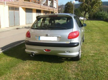 206 gti con 61000 kms impecable, 5000 euros